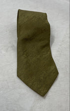 Load image into Gallery viewer, Gherardini Firenze Mens Olive Green Silk Adjustable Pointed Tie One Size
