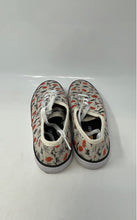 Load image into Gallery viewer, Isaac Mizrahi Womens White Orange Black Halloween Print Sneaker Shoes Size 6.5
