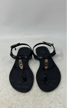 Load image into Gallery viewer, Coach Womens Piccadilly Black T-Strap Buckle Flat Thong Sandals Size 5B
