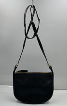 Load image into Gallery viewer, Authentic Marc Jacobs New York Womens Supple Black Pebbled Leather Crossbody Bag
