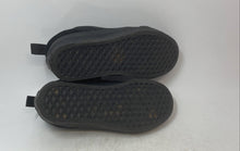 Load image into Gallery viewer, Vans Unisex Knu Skool Off The Wall Black Sneaker Shoes Size M4 W5.5
