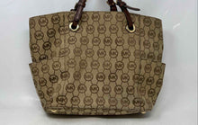 Load image into Gallery viewer, Michael Kors Womens Brown Signature Print Shoulder Tote Purse
