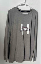 Load image into Gallery viewer, Tommy Hilfiger Mens Gray Long Sleeve Crew Neck Pullover Sleepwear T-Shirt Sz XXL
