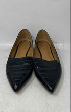 Load image into Gallery viewer, Nine West Womens Nadalia Black Croc Embossed Pointed Toe Loafer Shoes Size 9.5 M
