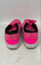 Load image into Gallery viewer, Nike Womens Free RN 831509-600 Pink Lace-Up Low Top Running Shoes Size 6.5
