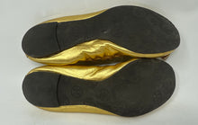 Load image into Gallery viewer, Authentic Tory Burch Womens Gold Tone Leather Ballet Flats Size 8M Worn
