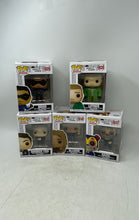 Load image into Gallery viewer, Lot Of 5 Pcs Funko Pop! Television The Umbrella Academy Vinyl Action Figures
