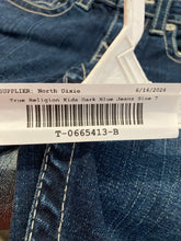Load image into Gallery viewer, True Religion Kids Dark Blue Medium Wash Denim Straight Leg Jeans Size 7
