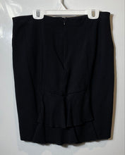 Load image into Gallery viewer, Ann Taylor Womens Black Back-Zip Short Straight &amp; Pencil Skirt Size 0

