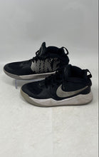 Load image into Gallery viewer, Nike Unisex Kids Team Hustle D 9 AQ4224-001 Black &amp; Gray Sneakers Shoes Size 5Y

