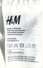 Load image into Gallery viewer, H&amp;M Mens White Long Sleeve Collared Easy Iron Slim Fit Button-Up Shirt Size M
