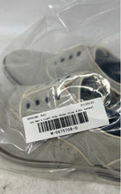 Load image into Gallery viewer, Cat Womens Light Gray Leather Round Toe Oxford Shoes Size 8.5 No Laces
