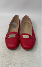 Load image into Gallery viewer, Kenneth Cole Reaction Womens Red Leather Round Toe Slip-On Ballet Flats Size 7

