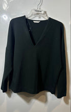 Load image into Gallery viewer, Zara Womens Green Long Sleeve V-Neck Regular Fit Pullover Blouse Top Size Medium
