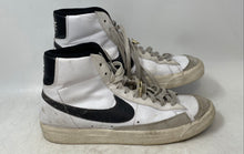 Load image into Gallery viewer, Nike Mens Blazer Mid '77 EMB DQ8767-100 White Black Lace-Up Sneaker Shoes Sz 10
