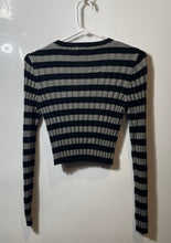 Load image into Gallery viewer, Asos Design Womens Black &amp; Gray Striped Long Sleeve Cropped Pullover Sweater 6

