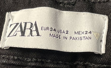 Load image into Gallery viewer, Zara Womens Black Denim 5-Pocket Dark Wash High-Rise Stretch Skinny Jeans Size 2
