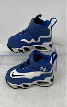 Load image into Gallery viewer, Nike Boys Air Griffey Max 1 White Blue Mid Top Hook &amp; Loop Sneaker Shoes Size 4C
