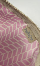 Load image into Gallery viewer, Kipling Womens Pink Leaf Print Inner Pocket Zipper Small Wristlet Wallet
