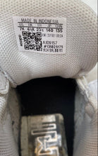 Load image into Gallery viewer, Adidas Kids VL Court 3.0 ID9157 White Leather Hook &amp; Loop Sneaker Shoes Size 7K
