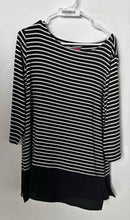 Load image into Gallery viewer, Vince Camuto Womens Black White Striped 3/4 Sleeve Round Neck Blouse Top Size 1X
