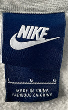 Load image into Gallery viewer, Nike Mens Gray Quilted Long Sleeve Full-Zip Hoodie Size Large
