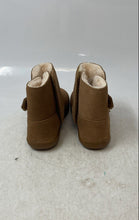 Load image into Gallery viewer, UGG Baby Keelan II Brown Suede Round Toe Pull-On Ankle Snow Boots Size 10
