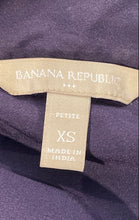 Load image into Gallery viewer, Banana Republic Womens Purple Long Sleeve Button Front Blouse Top Size XSP
