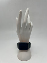 Load image into Gallery viewer, Apple Watch Serie 6 44mm Power On / Locked For Parts (NCL)
