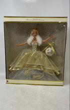 Load image into Gallery viewer, Mattel 28269 Special 2000 Edition Holiday Celebration Collectible Barbie Doll
