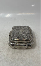 Load image into Gallery viewer, Vintage Silver-Tone Swirl Engraved Hinged Lock Lined Square Shape Jewelry Box
