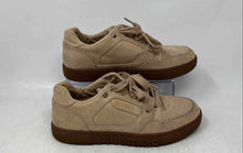 Load image into Gallery viewer, Guess Womens WGBERKTON-R Dark Beige Lace-Up Low Top Sneakers Shoes Size 8 M
