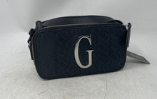 Load image into Gallery viewer, Guess Womens Black Monogram Inner Pockets Zipper Crossbody Bag With Tags
