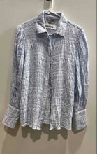 Load image into Gallery viewer, Guess Womens Blue Long Sleeve Collared Button-Up Shirt Size Small
