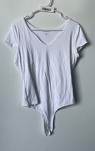 Load image into Gallery viewer, Banana Republic Womens White Soft Stretch Split Neck Bodysuit Blouse Top Size M
