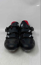 Load image into Gallery viewer, Peloton Mens Red White Black 3 Bolt Hook &amp; Loop Cycling Shoes Size EUR 40
