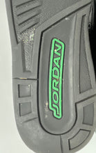 Load image into Gallery viewer, Authentic Nike Boys Air Jordan Spizike Low Black Green Sneaker Shoes Size 7Y
