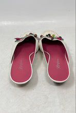 Load image into Gallery viewer, Brighton Womens Eliza White Leather Slip-On Closed Toe Mule Shoes Size 7 M
