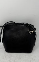Load image into Gallery viewer, Vera Pelle Womens Black Leather Inner Pocket Detachable Strap Crossbody Bag
