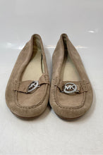 Load image into Gallery viewer, Michael Kors Womens Beige Leather Slip-On Casual Loafer Shoes Size 9
