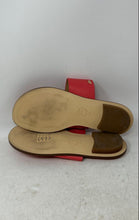 Load image into Gallery viewer, Michael Kors Womens August Pink Toe Ring Slip-On Flat Slide Sandals Size 7M
