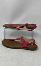 Load image into Gallery viewer, Michael Kors Womens MK Plate Pink Leather Open Toe Flat Thong Sandals Size 8M
