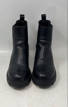 Load image into Gallery viewer, Steve Madden Womens Hamlet-C Black Leather Pull-On Chelsea Boots Size 9M
