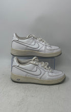 Load image into Gallery viewer, Nike Kids Air Force 1 DX5805-100 White Lace-Up Sneaker Shoes Size 6Y No Insole
