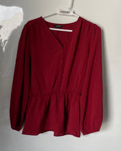 Load image into Gallery viewer, Alfani Womens Red Long Sleeve V-Neck Regular Fit Peplum Blouse Top Size M
