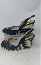 Load image into Gallery viewer, Michael Kors Womens Rochelle Black White Wedge Heels Slingback Sandals Size 7.5M

