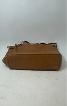 Load image into Gallery viewer, Vince Camuto Womens Alora Brown Black Snakeskin Leather Crossbody Strap Tote Bag
