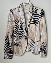 Load image into Gallery viewer, Zara Womens Multicolor Leaf Print Long Sleeve One-Button Blazer Size Small
