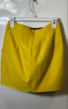 Load image into Gallery viewer, Zara Womens Yellow Front Zip Pleated Stretch Mini Skirt Size 04
