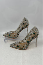 Load image into Gallery viewer, Azalea Wang Womens Green Plated Pointed Toe Slip-On Stiletto Pump Heels Size 6
